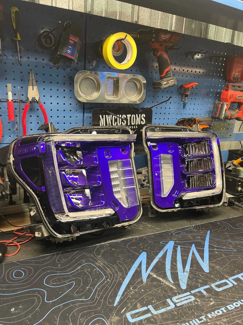 2020 - 2023 GMC SIERRA CUSTOM HEADLIGHTS