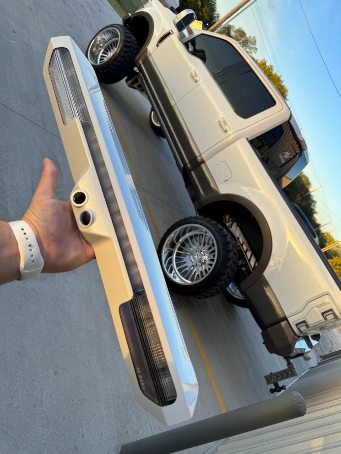 2019+ GMC/CHEVY COLORMATCHED 3RD BRAKE LIGHT