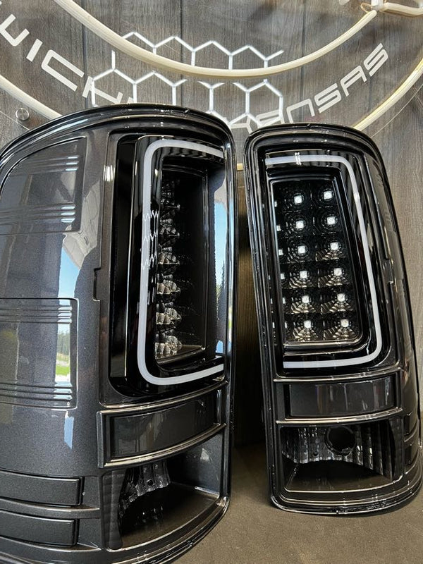 PRE-BUILT 2007-13 GMC SIERRA C BAR TAIL LIGHTS