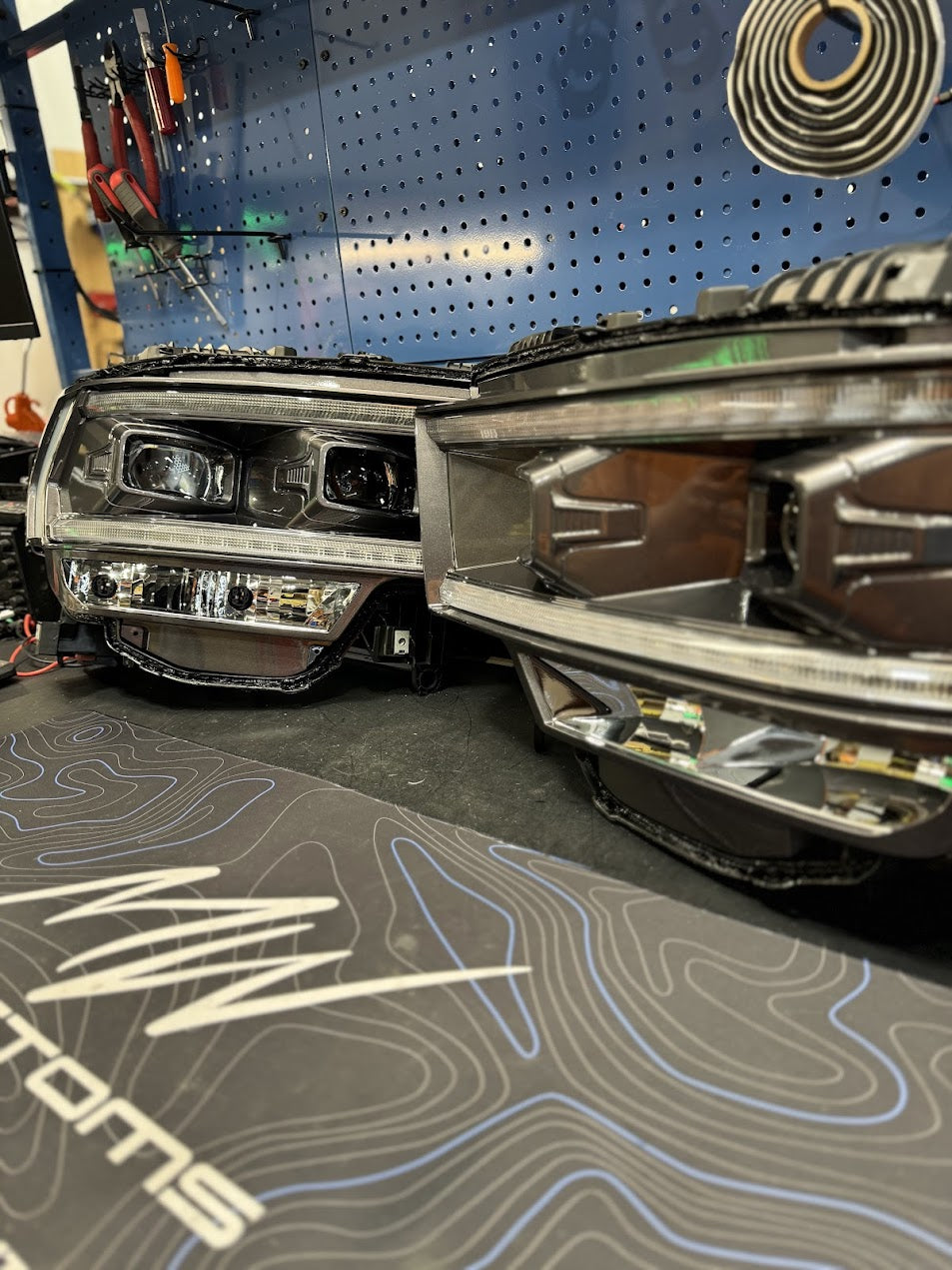 2019+ RAM 2500 HD MORIMOTO HYBRID HEADLIGHTS