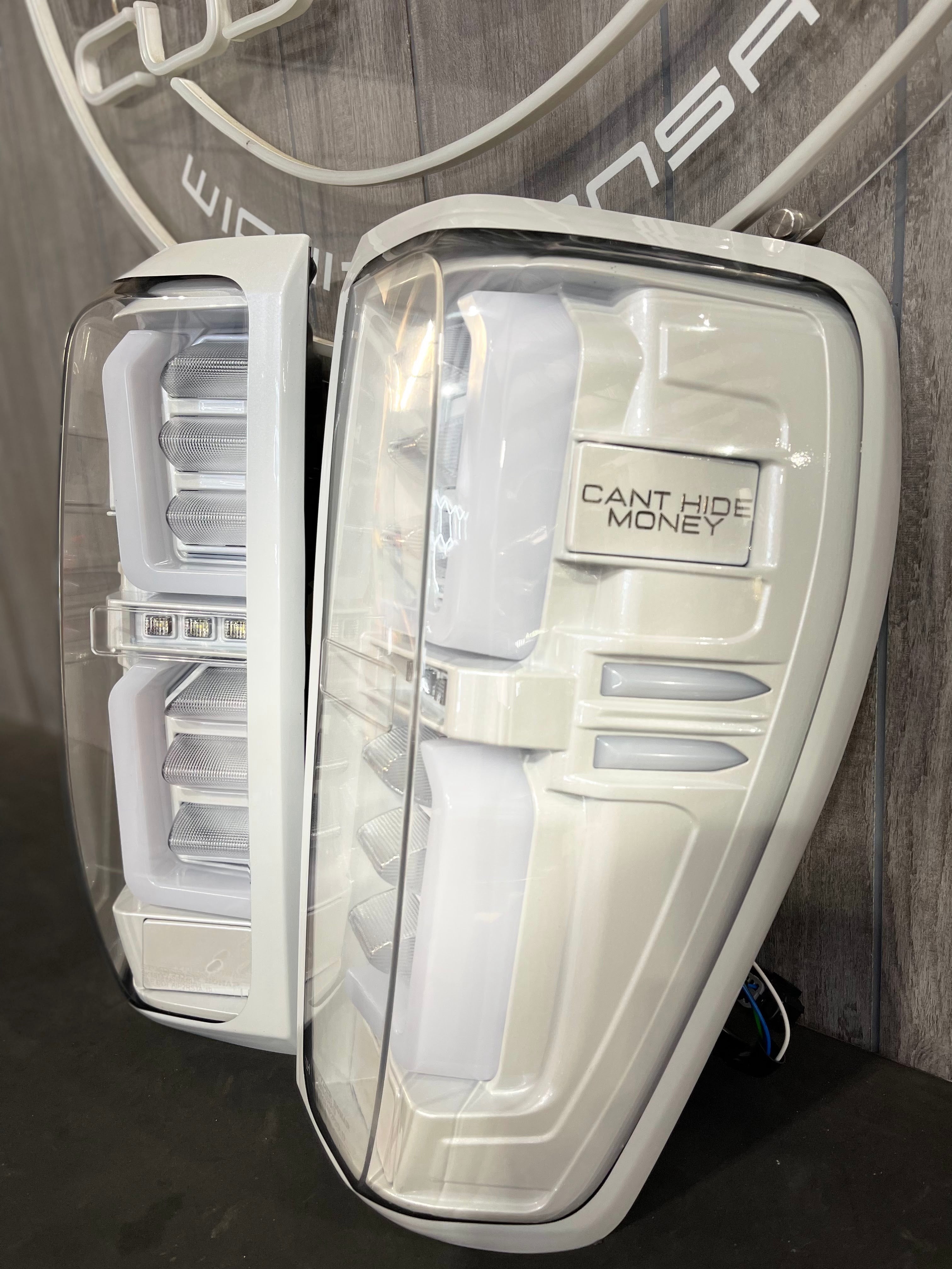 2019 - 24 1500 / 2020 - 23 HD GMC SIERRA TAIL LIGHTS