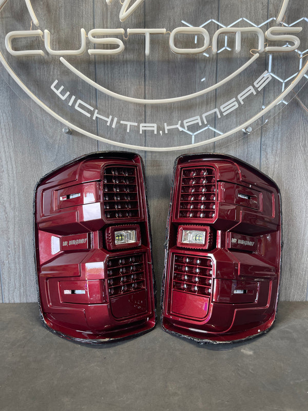 PRE BUILT 2014 18 CHEVROLET SILVERADO TAIL LIGHTS FACTORY HALOGEN