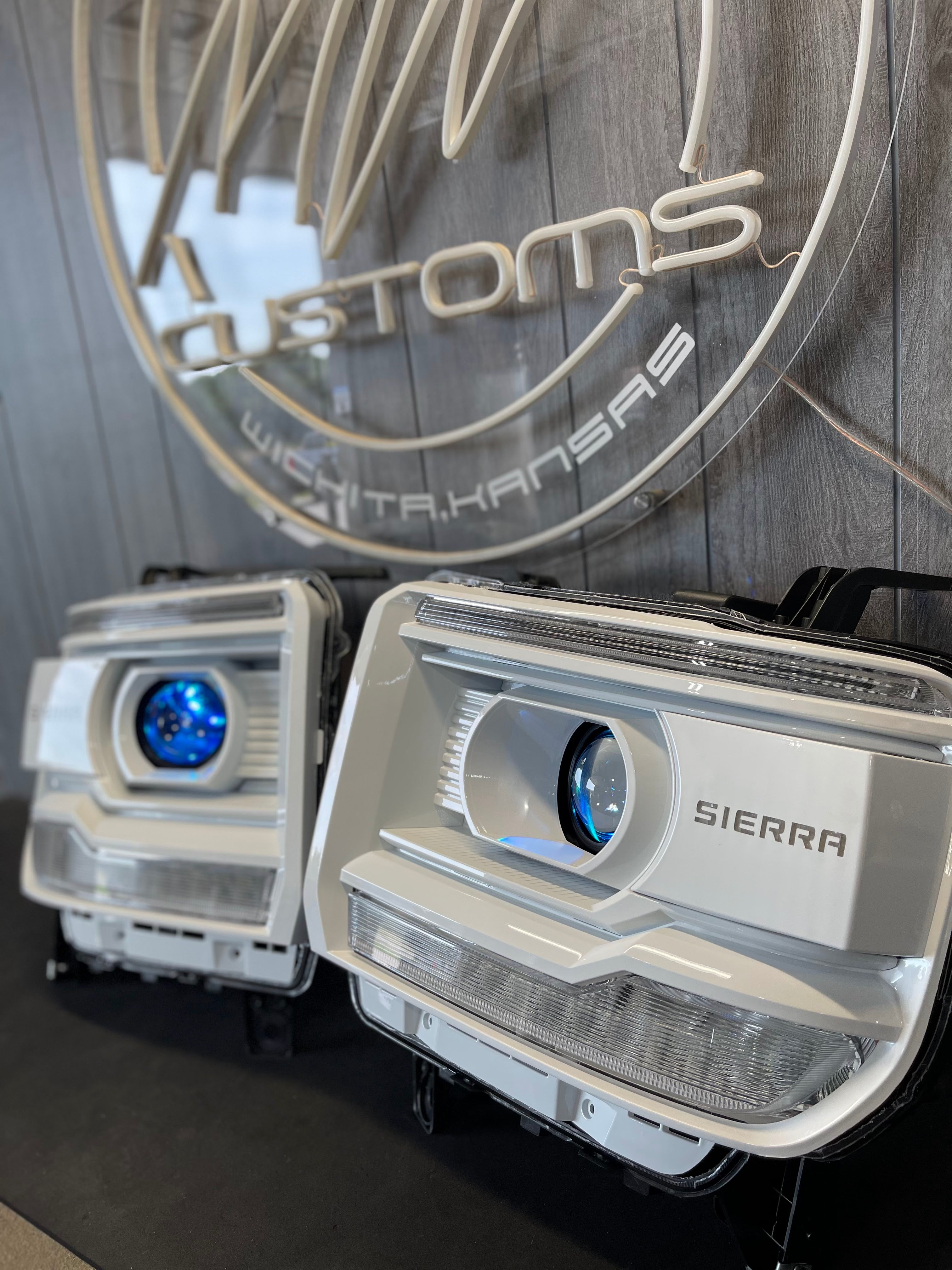 2014-18 GMC SIERRA HEADLIGHTS