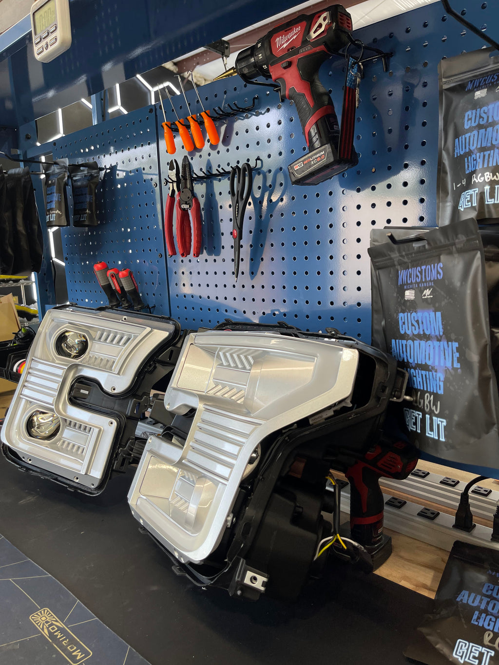 2015-17 FORD F150 ALPHAREX HEADLIGHTS