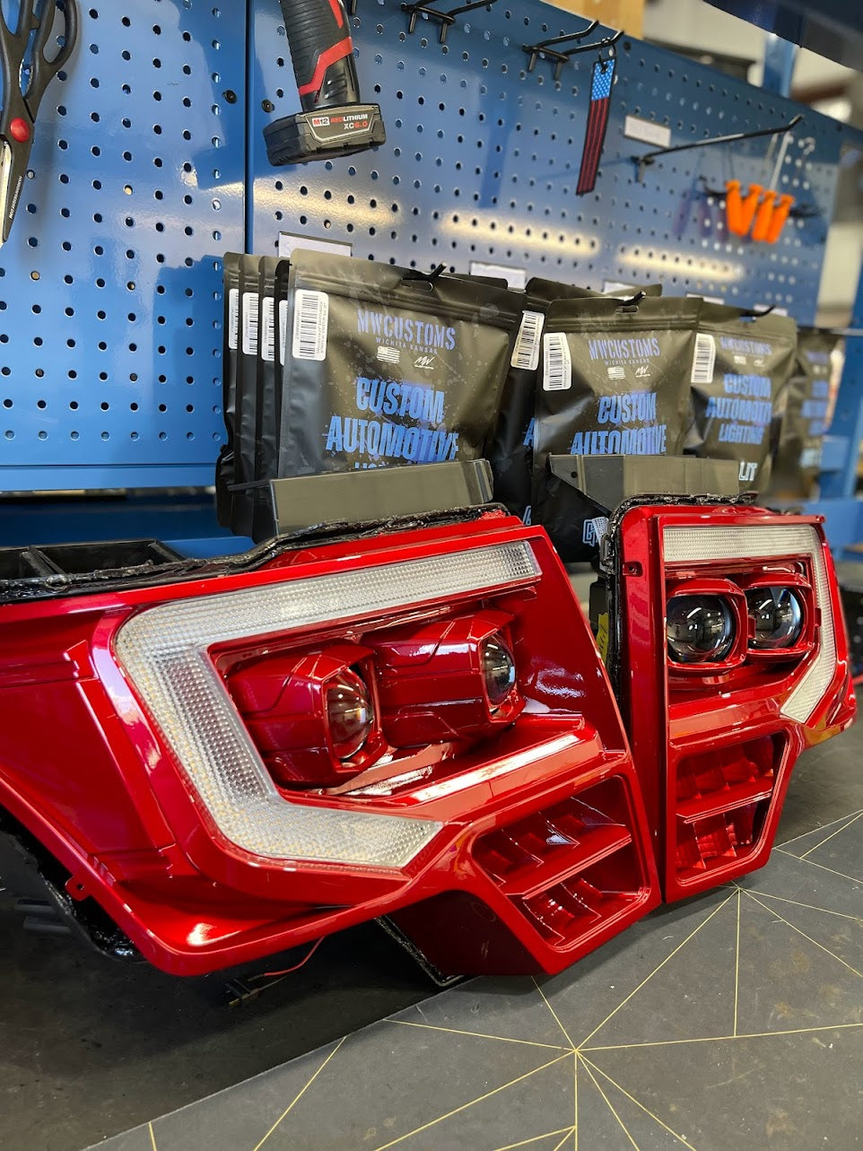 2009 - 2014 F-150 Dual Projector C Bar Headlight