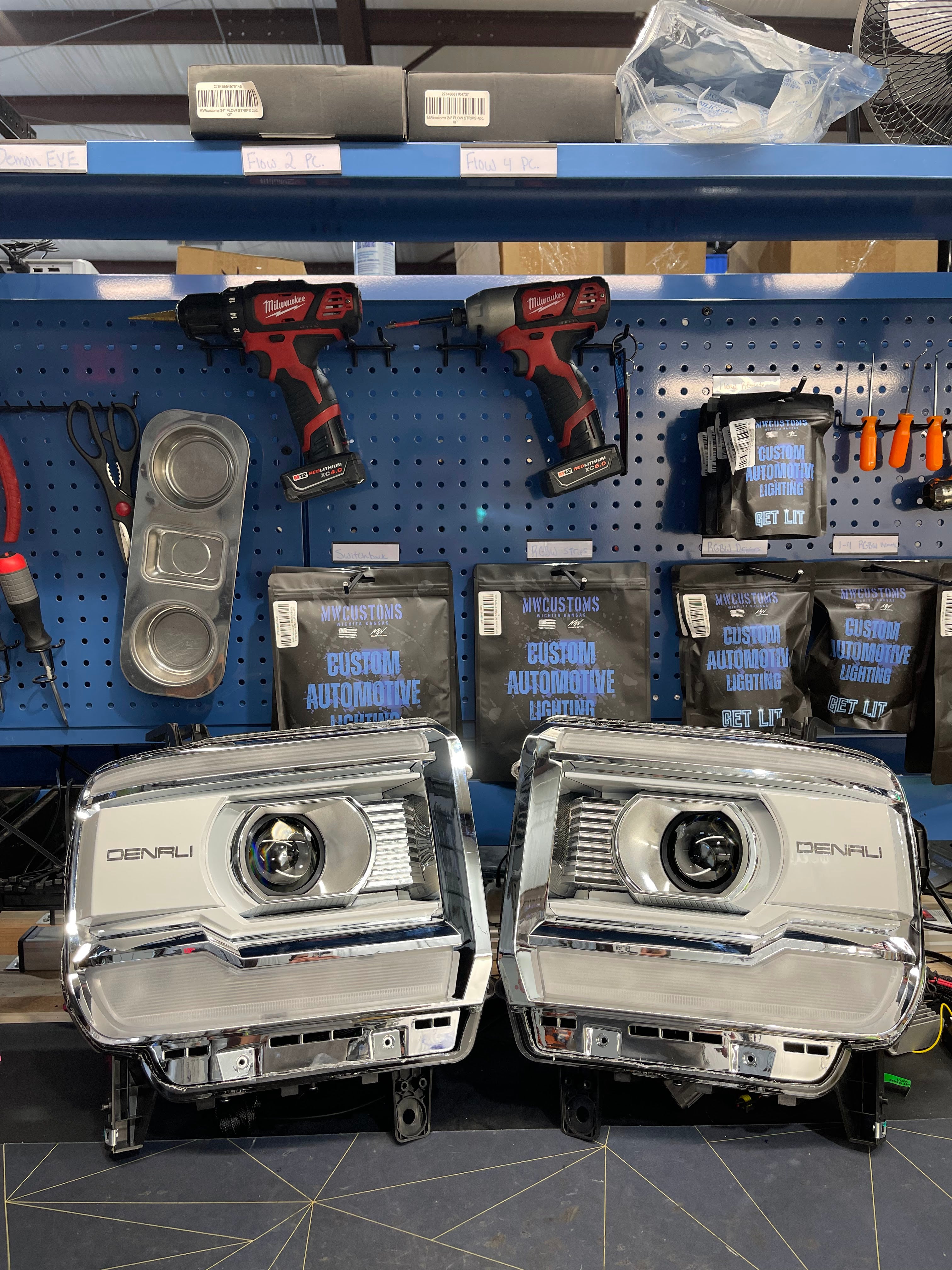 2014-18 GMC SIERRA HEADLIGHTS