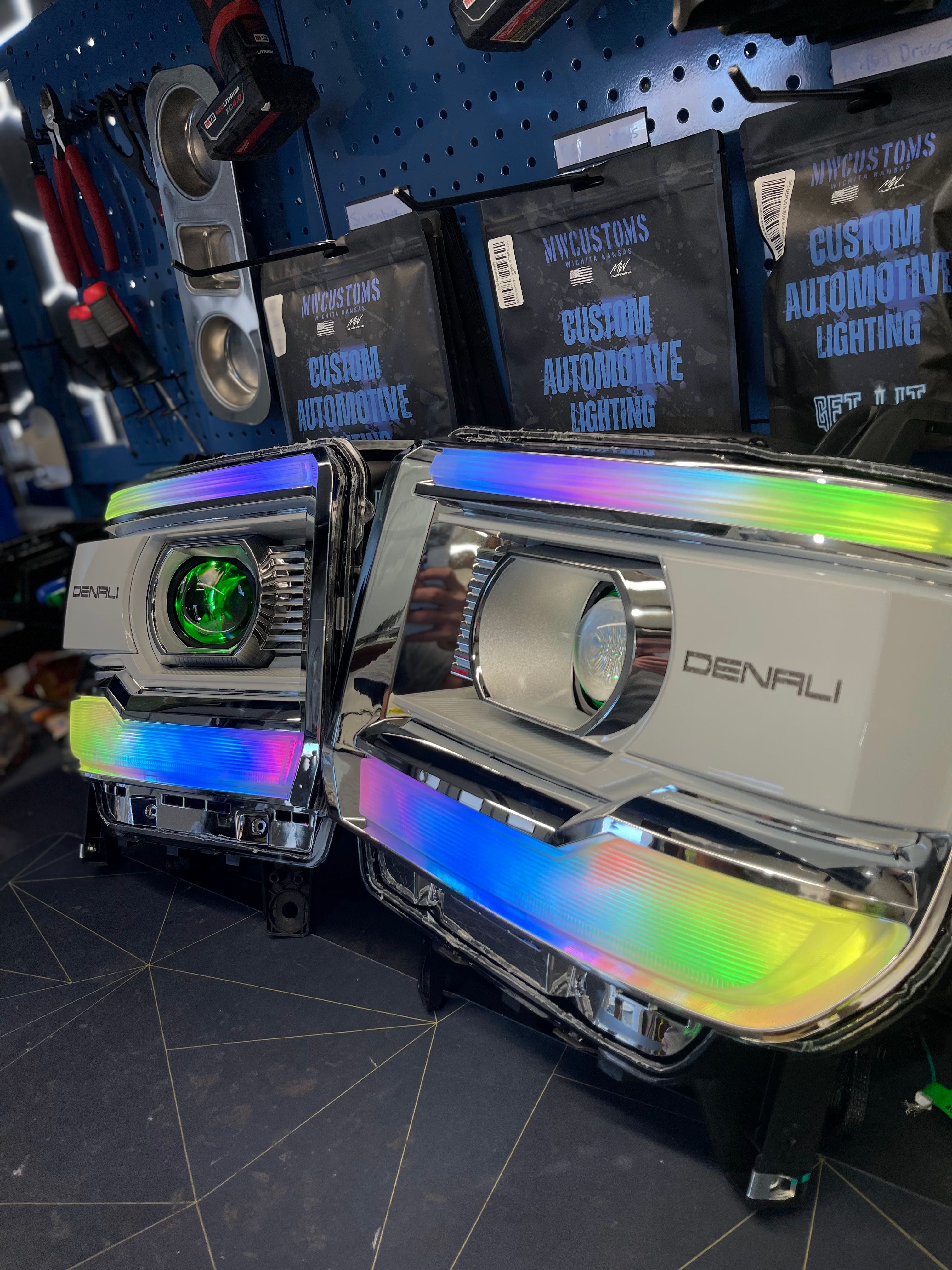 2014-18 GMC SIERRA HEADLIGHTS