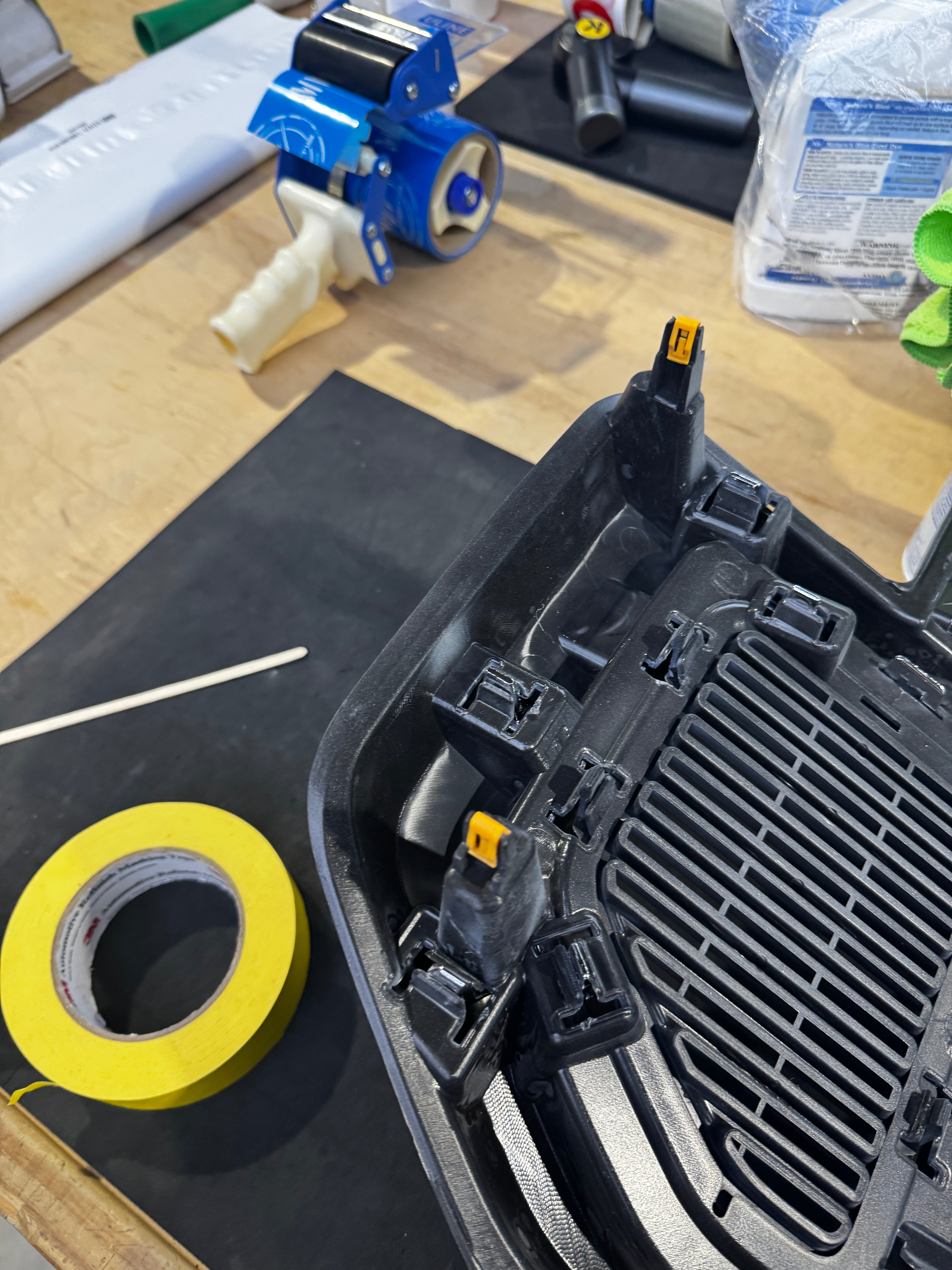 2020 - 22 FORD SUPER DUTY GRILLE