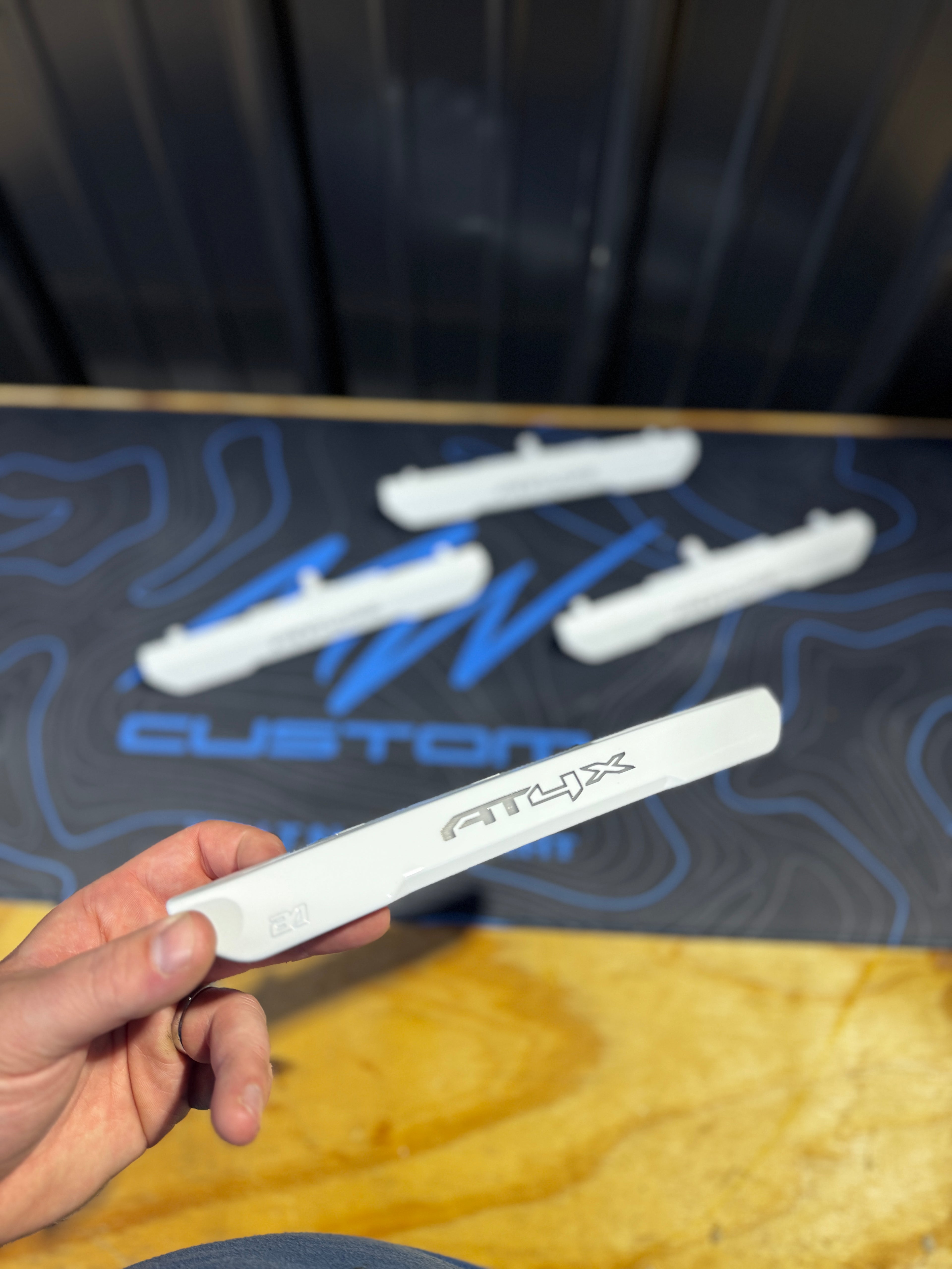 2020+ GMC SIERRA 2500/3500 FENDER LIGHTS