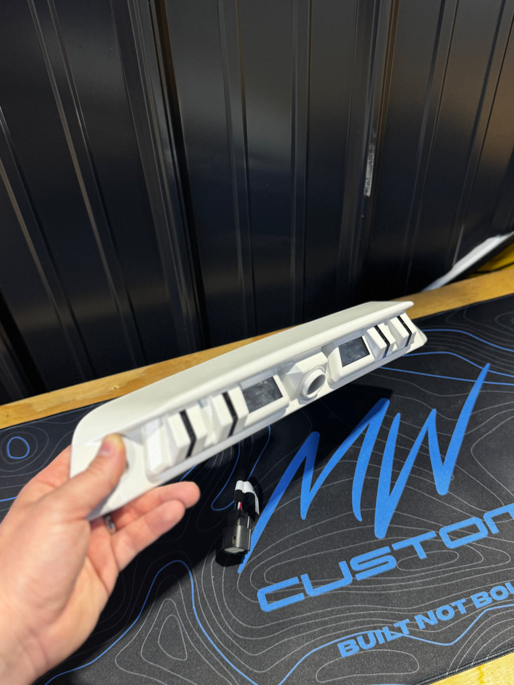 2015 - 25 F150 / 2017 - 25 SUPER DUTY MORIMOTO X3B 3RD BRAKE LIGHT *WHITE PLATINUM PEARL* (Fits Ford trucks w/ cargo Camera)