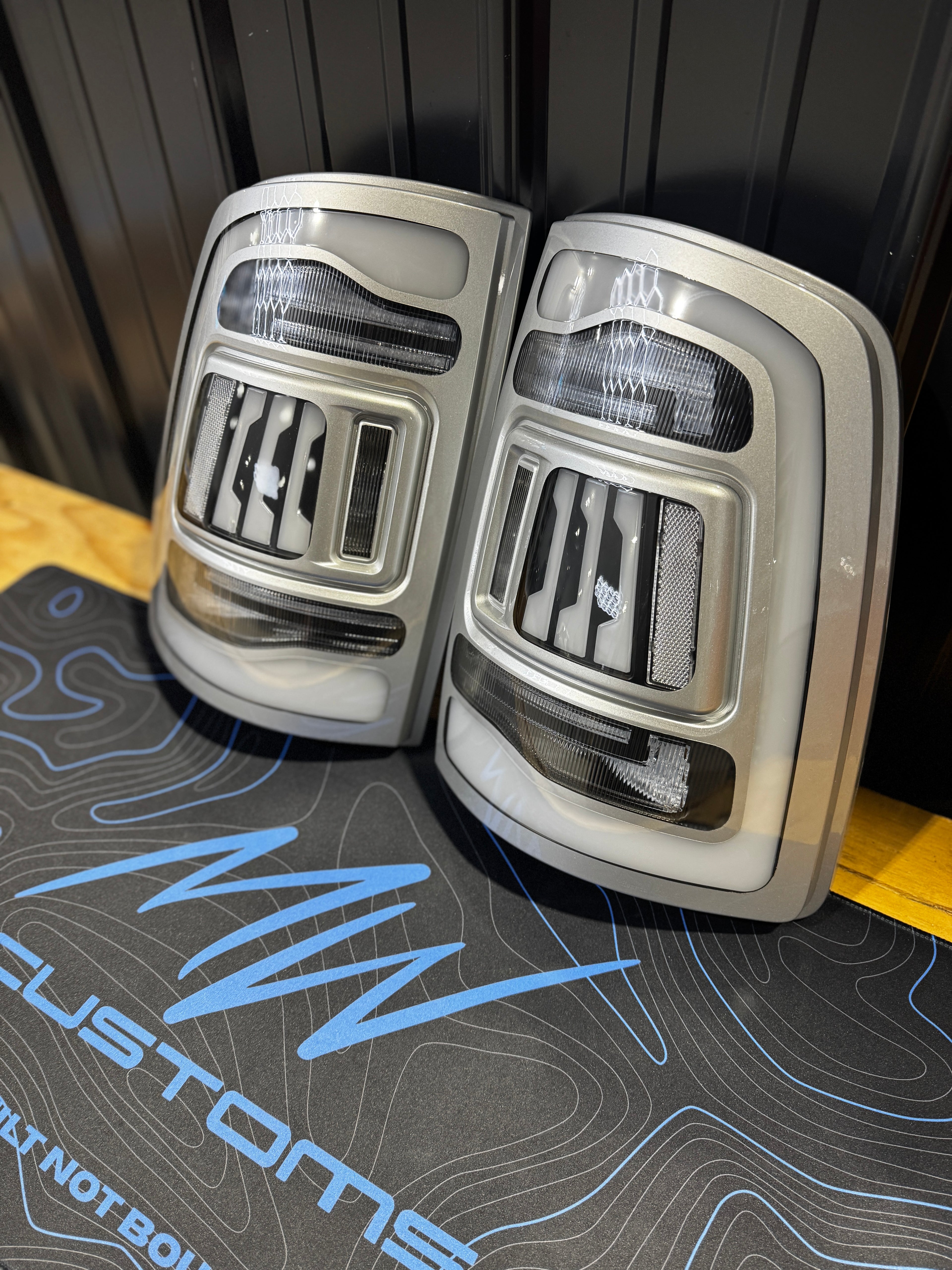 2009 - 18 DODGE RAM 5TH GEN STYLE TAIL LIGHTS