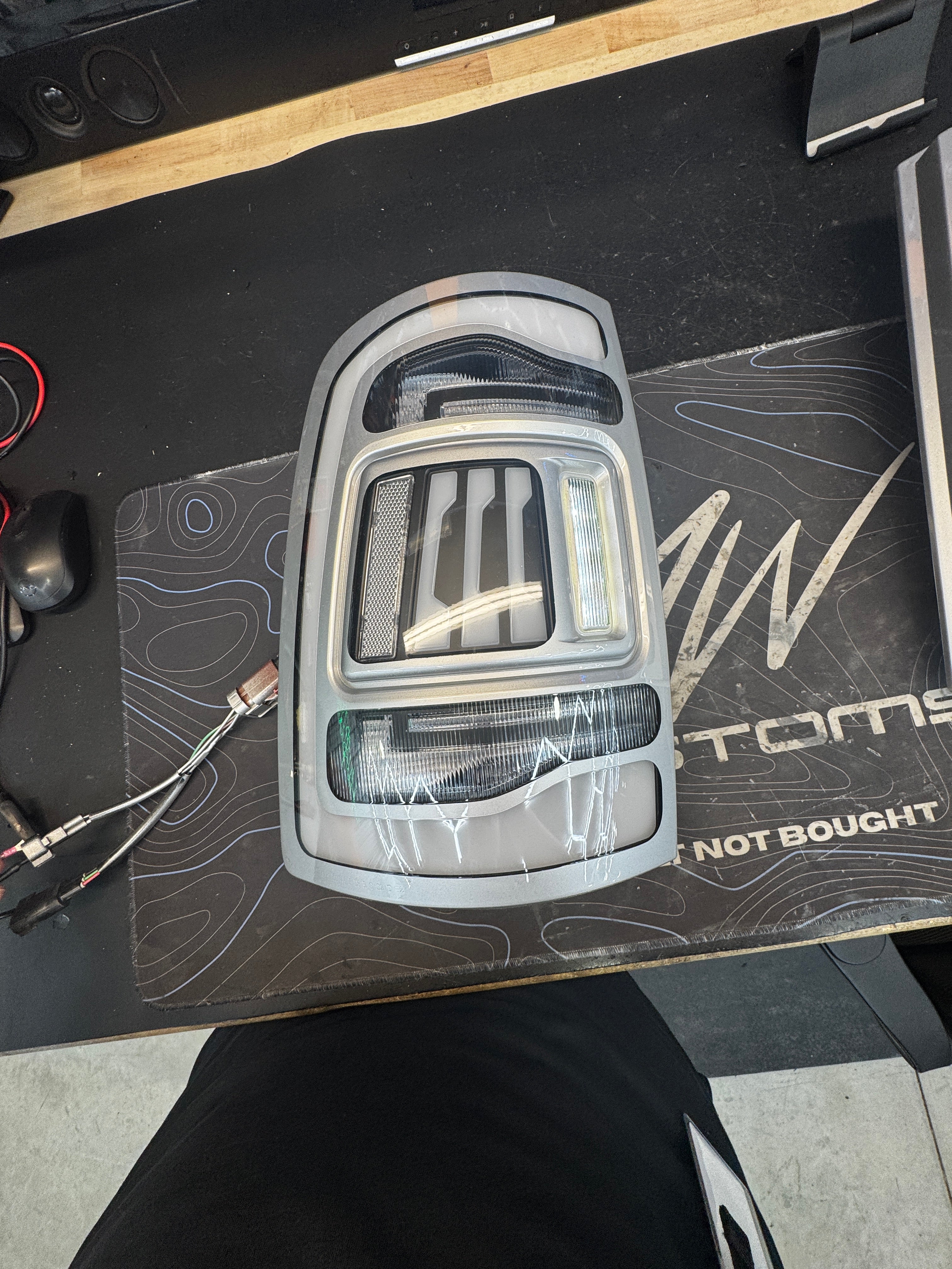 2009 - 18 DODGE RAM 5TH GEN STYLE TAIL LIGHTS