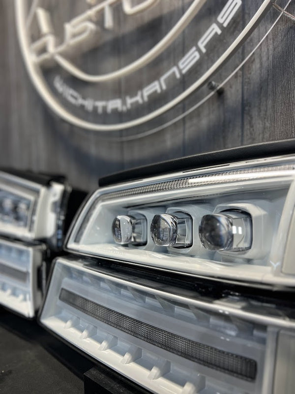 PRE-BUILT 2003-07 CHEVROLET SILVERADO ALPHAREX HEADLIGHTS NOVA