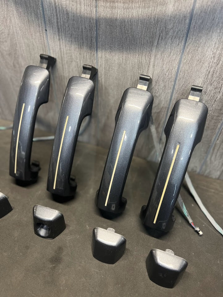 2007-2021 TOYOTA TUNDRA SWITCHBACK LED DOOR HANDLES