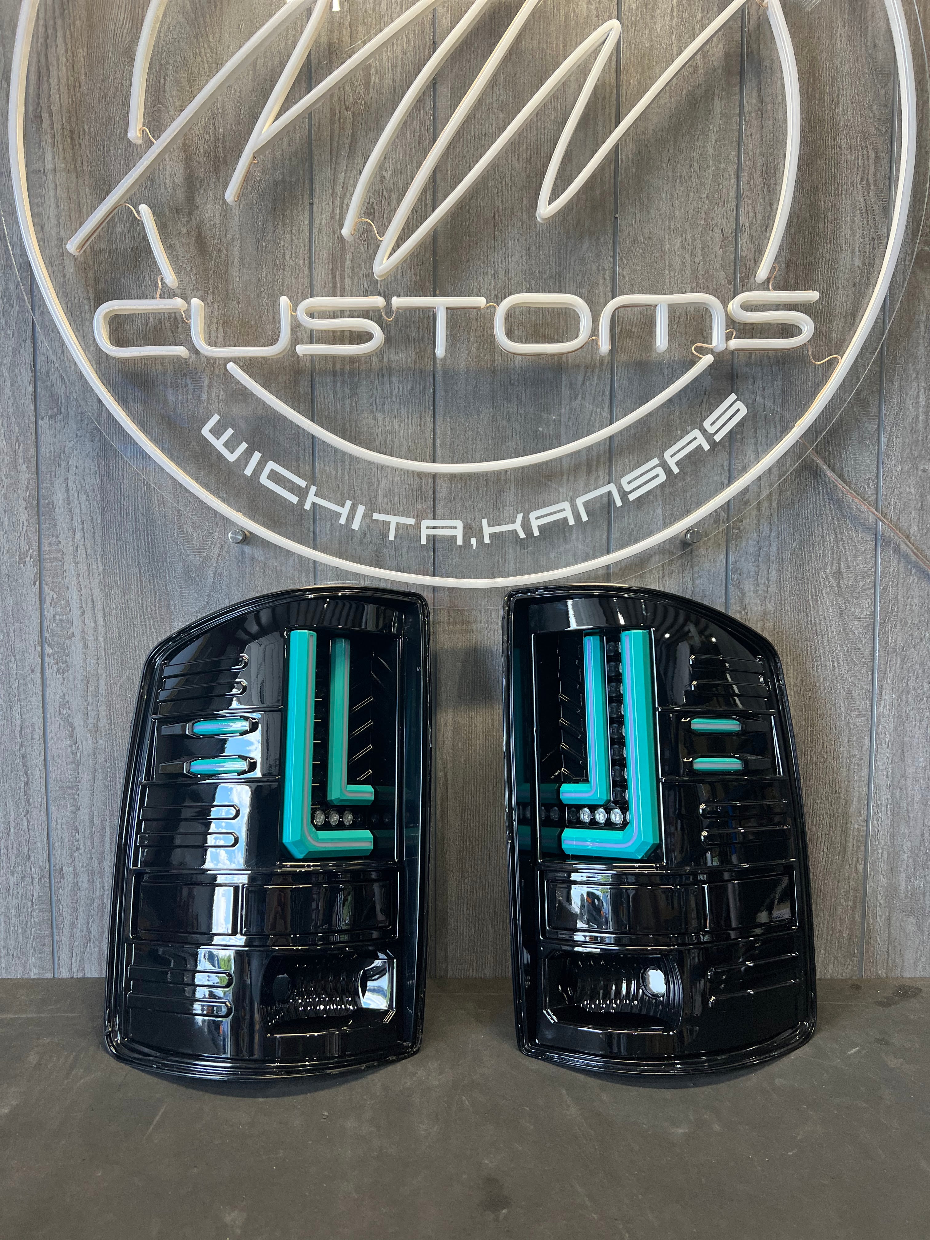 2014-18 GMC SIERRA L Bar TAIL LIGHTS