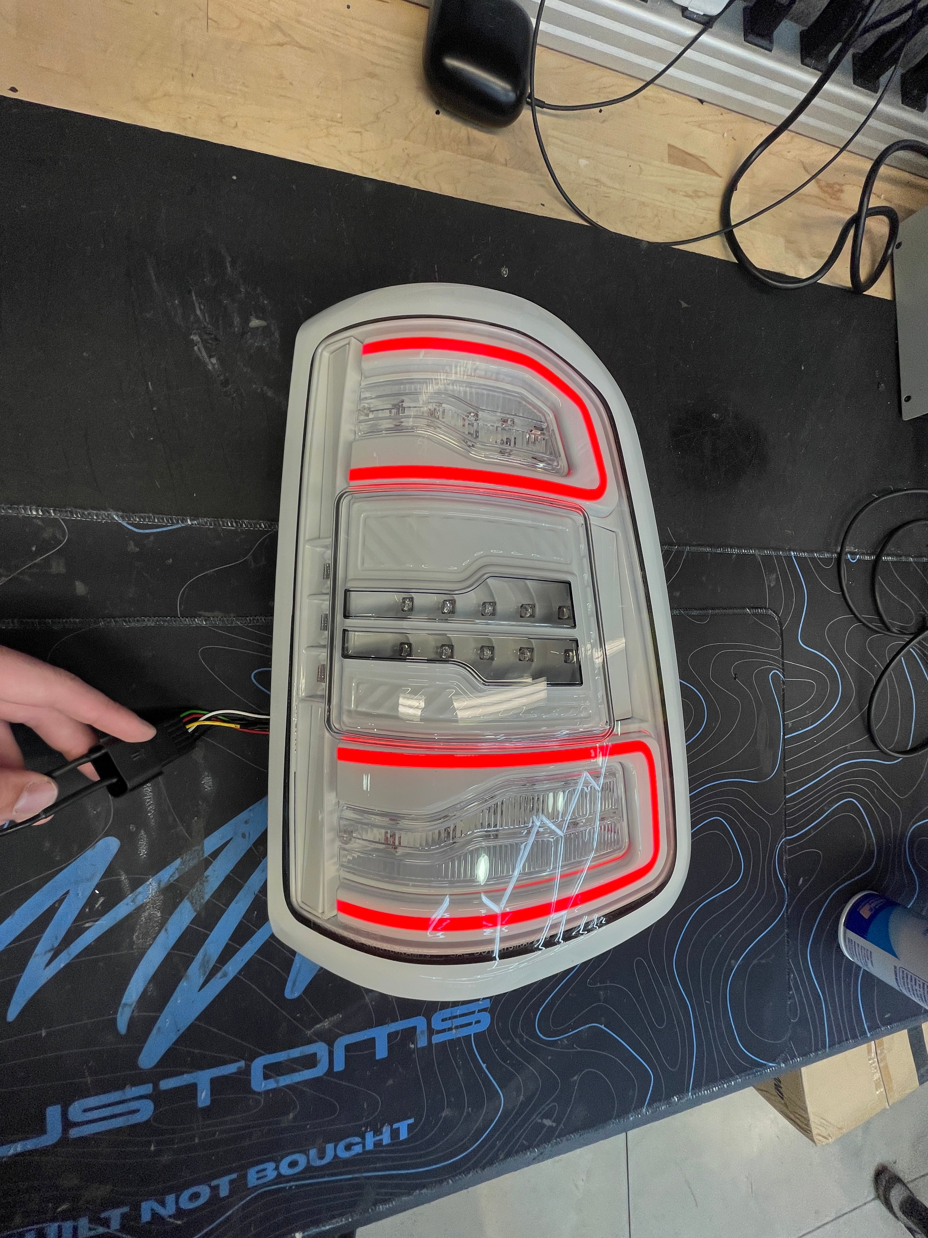 2019 - 23 RAM 1500 LED TAIL LIGHT