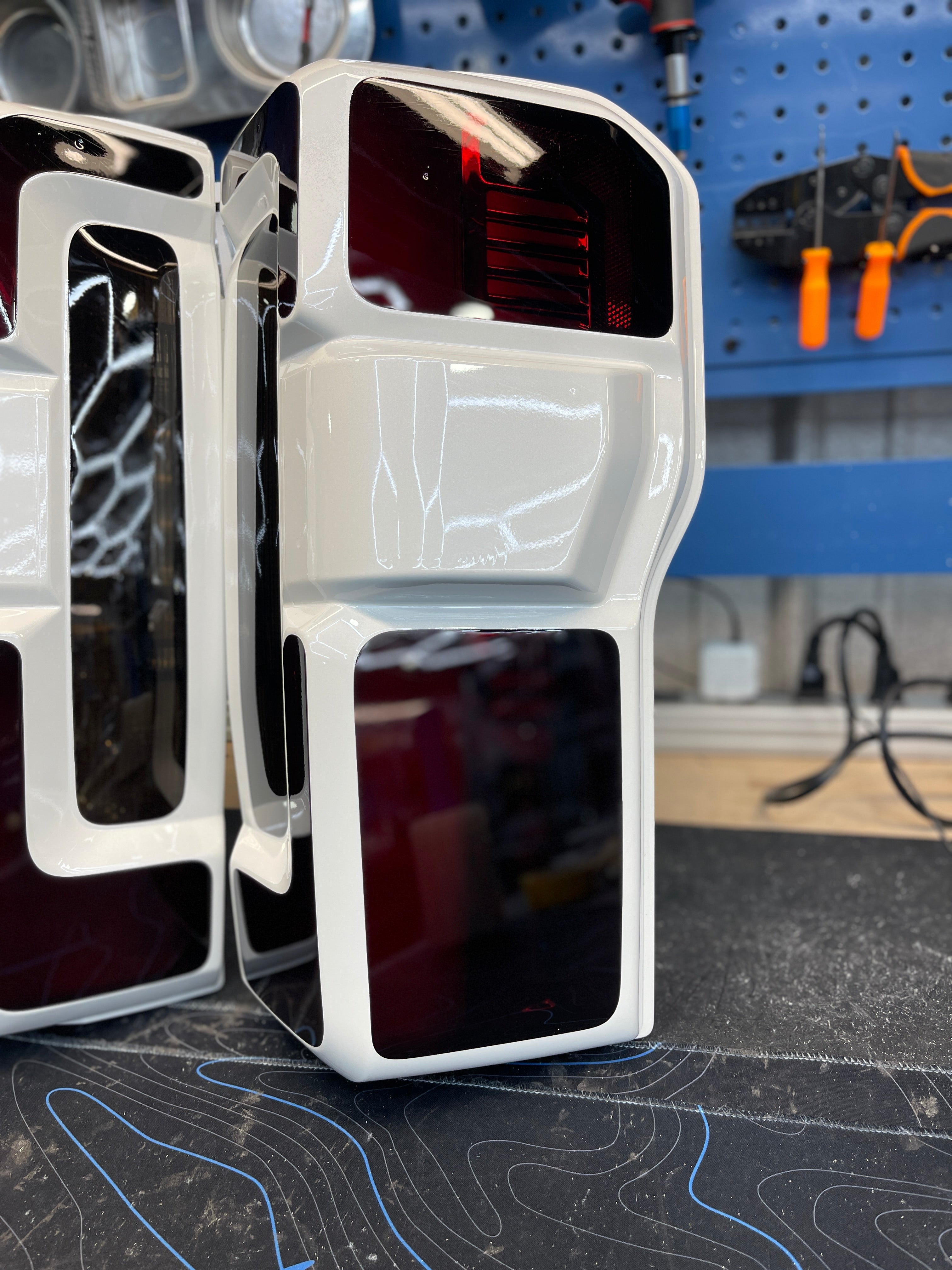 2023 - 26 FORD SUPER DUTY COLORMATCHED LED TAIL LIGHTS