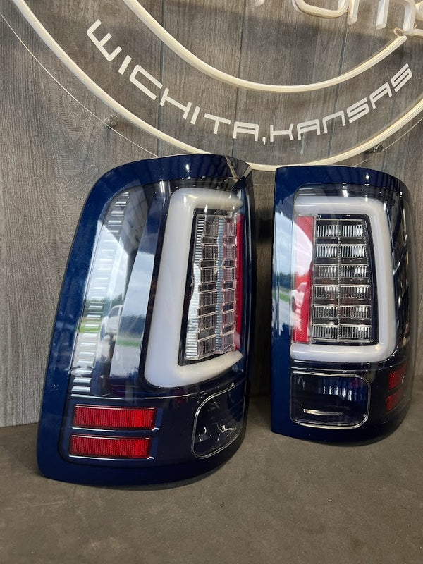 2009-18 DODGE RAM TAIL LIGHTS FACTORY LED *PAINTED PB6* (OPEN BOX)