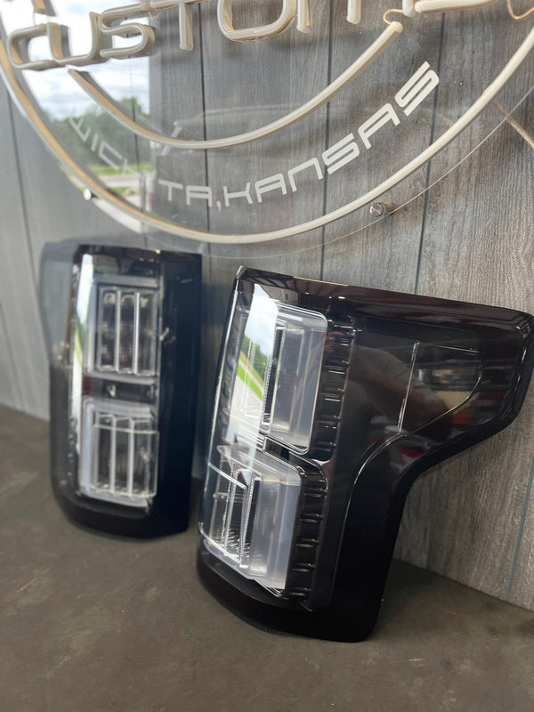 2018-20 FORD F150 TAIL LIGHTS FACTORY HALOGEN *PAINTED E2* (OPEN BOX)