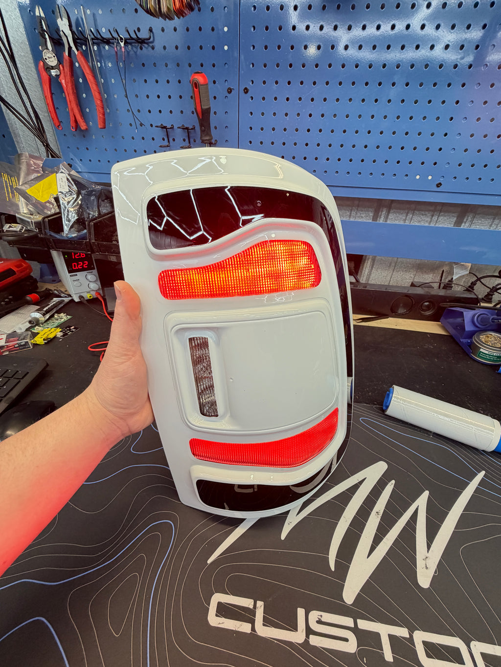 2009-2018 RAM 1500/2500/3500 5th GEN STYLE LED TAIL LIGHT