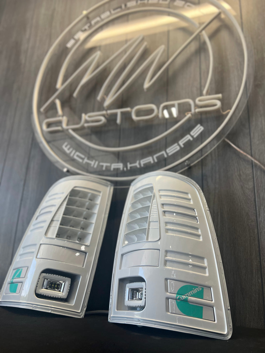 2009-18 DODGE RAM TAIL LIGHTS