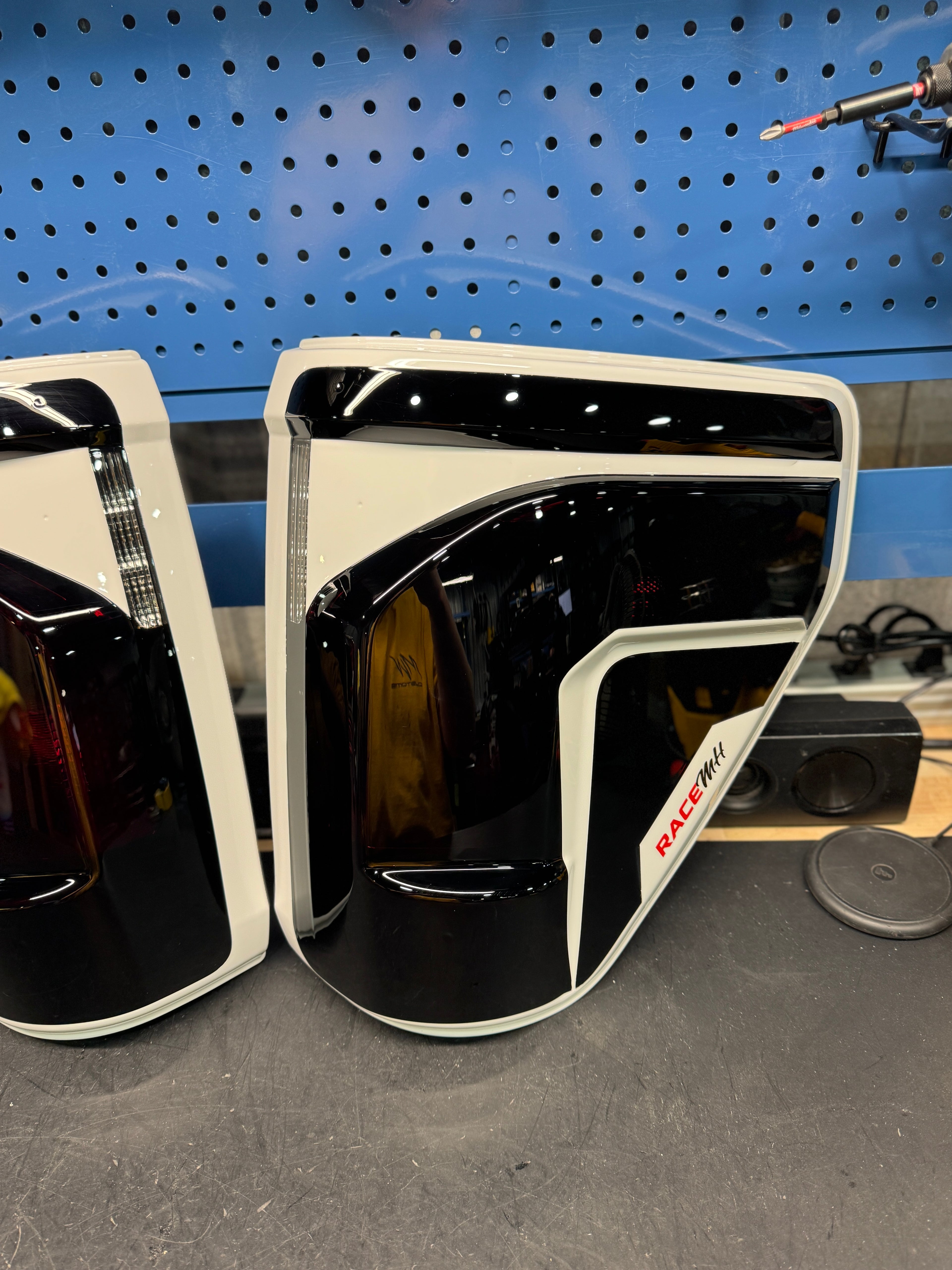 2024+ F150 CUSTOM OEM TAIL LIGHTS