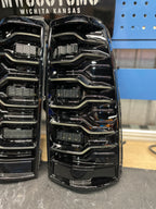 99-06 GMC SIERRA/2003-07 CHEVROLET SILVERADO ALPHAREX TAIL LIGHTS