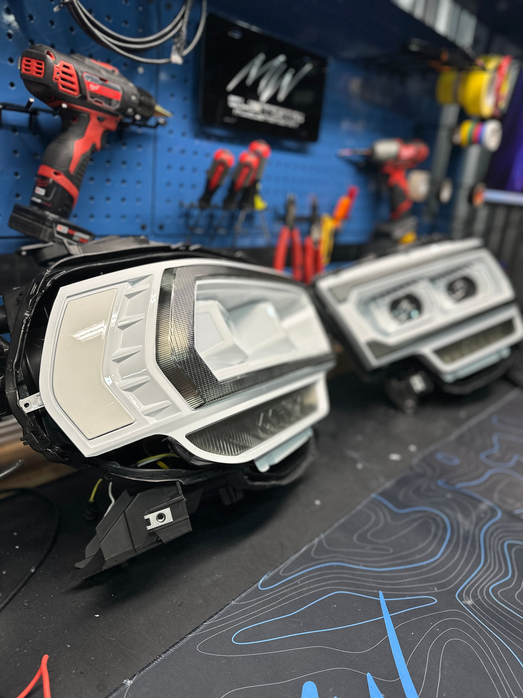 2019+ RAM HD 2500 ALPHAREX HEADLIGHTS