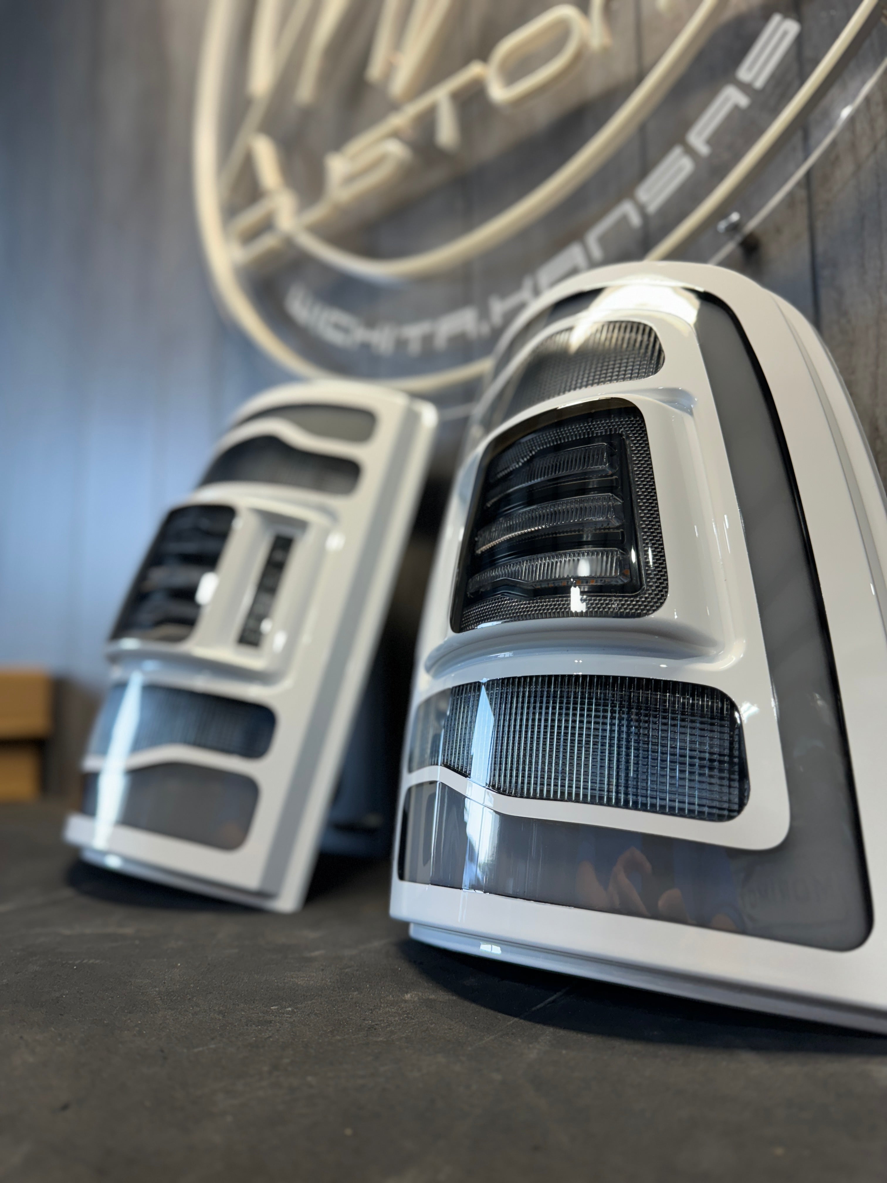 2009 - 18 5TH GEN STYLE DODGE RAM TAIL LIGHT