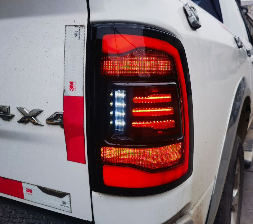 2009 - 18 5TH GEN STYLE DODGE RAM TAIL LIGHT