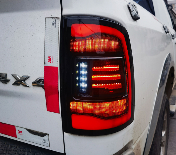 2009 - 18 5TH GEN STYLE OE REPLACEMENT DODGE RAM TAIL LIGHT