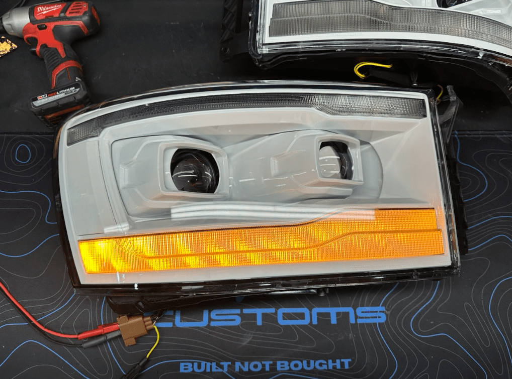 2006 - 08 DODGE RAM ALPHAREX LUXX SERIES HEADLIGHTS