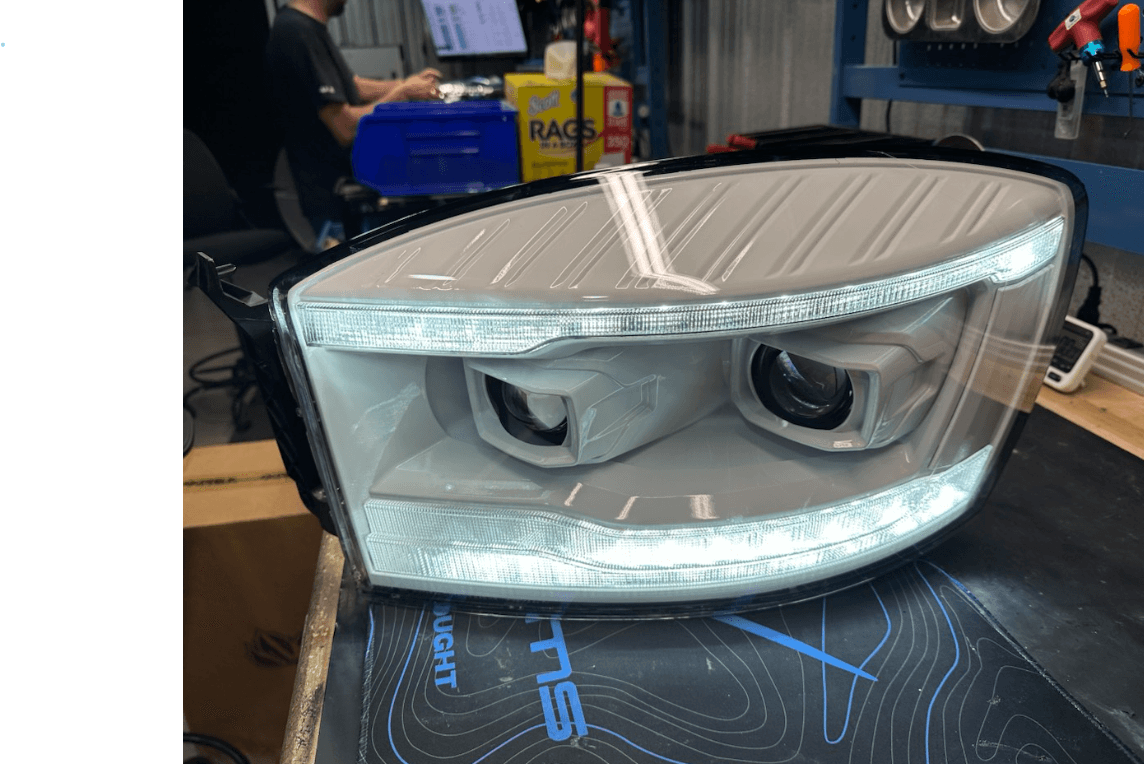 2006 - 08 DODGE RAM ALPHAREX LUXX SERIES HEADLIGHTS