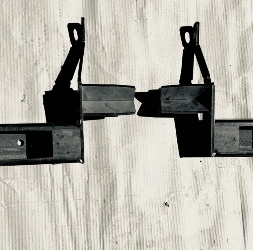 2013-2018 CHEVY SILVERADO HITCH BARS