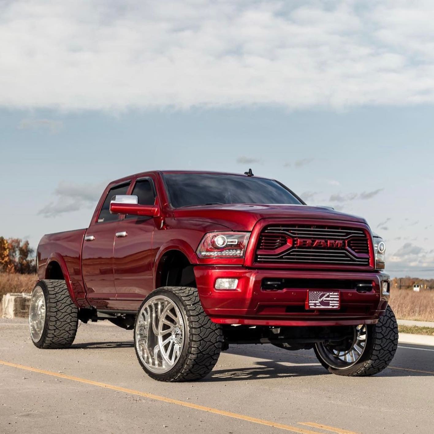 2009-18 DODGE RAM PROJECTOR HEADLIGHTS