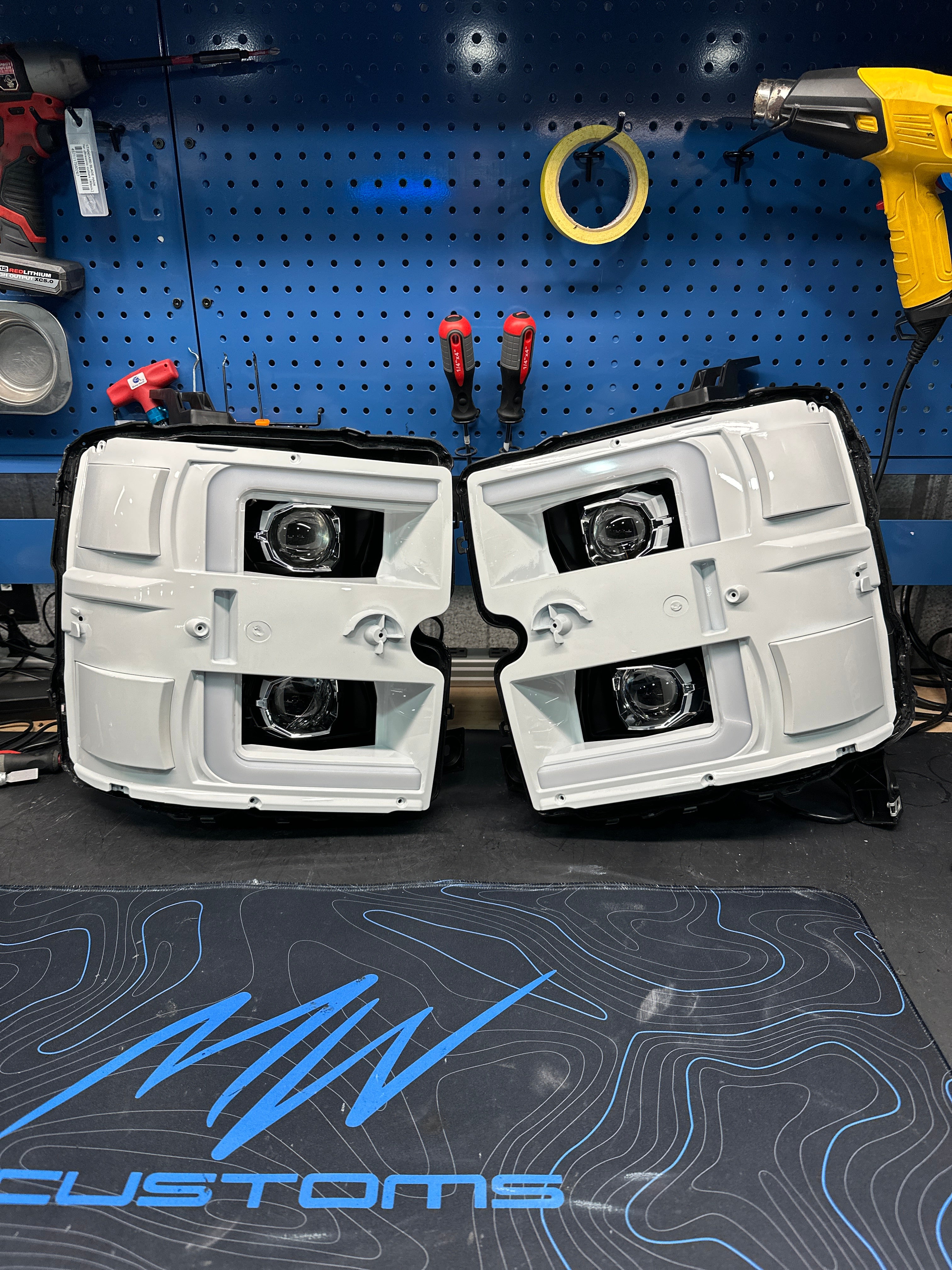 2015-19 CHEVROLET SILVERADO HD 2500/3500 ALPAHAREX HEADLIGHTS