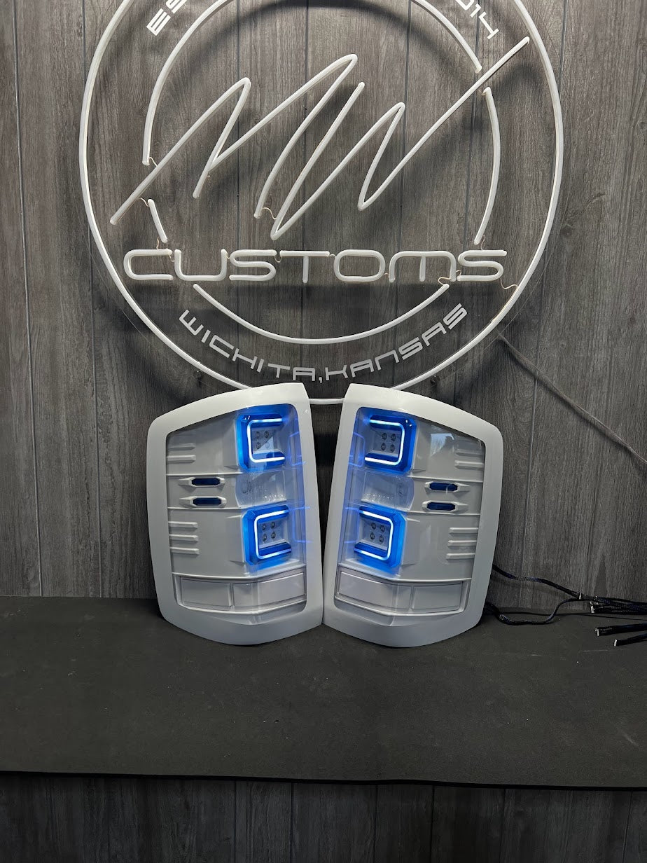 2014-18 CHEVROLET SILVERADO C BAR TAIL LIGHTS