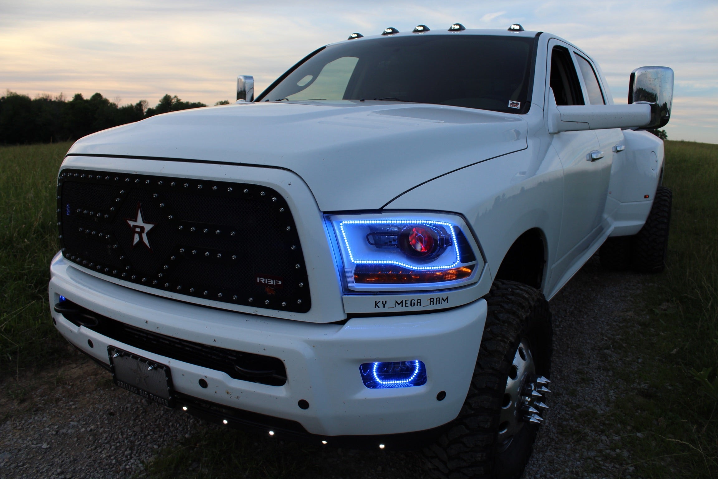 2013-17 DODGE RAM SPORT RGB HALO KIT - MwCustoms