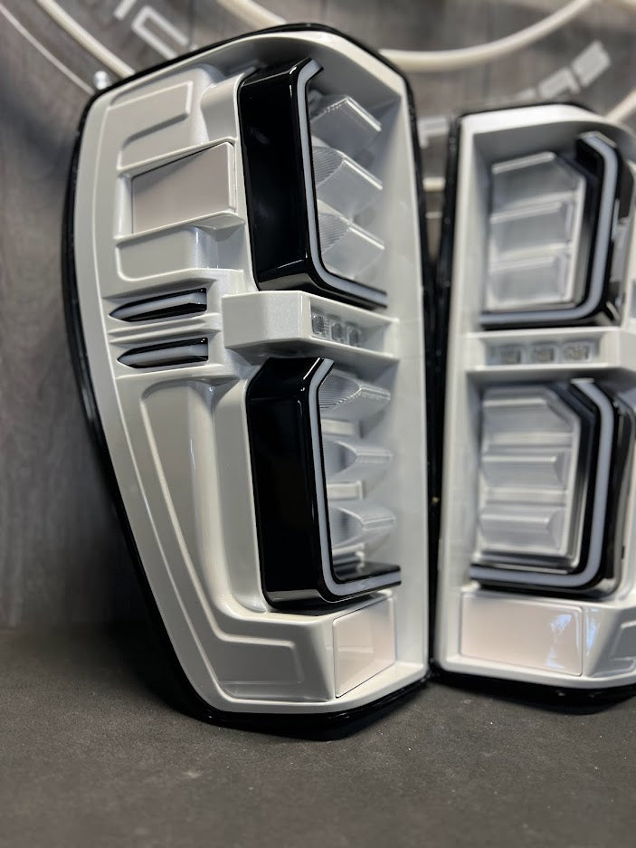 2019 - 24 1500 / 2020 - 23 HD GMC SIERRA TAIL LIGHTS