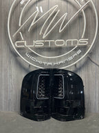 2007-13 CHEVROLET SILVERADO C BAR TAIL LIGHTS