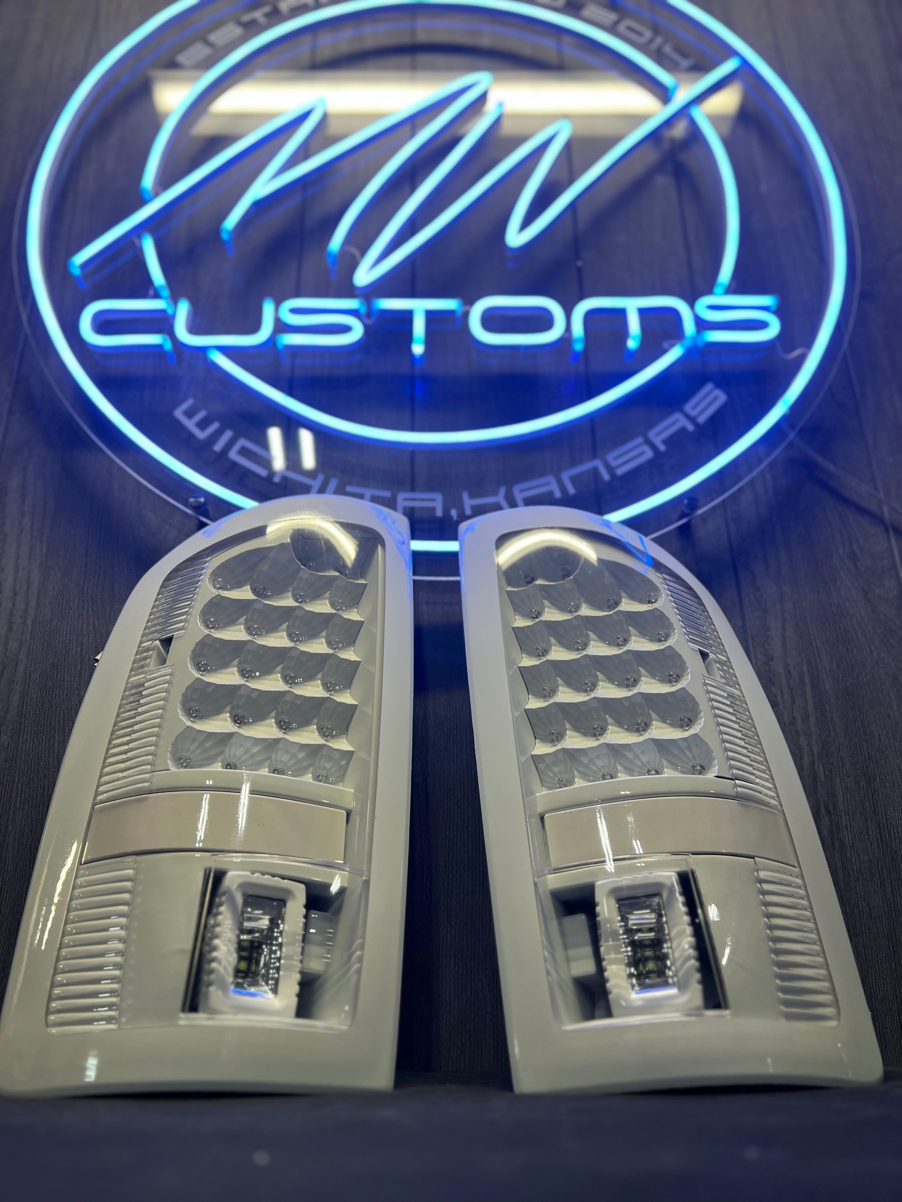 2002-08 DODGE RAM TAIL LIGHTS