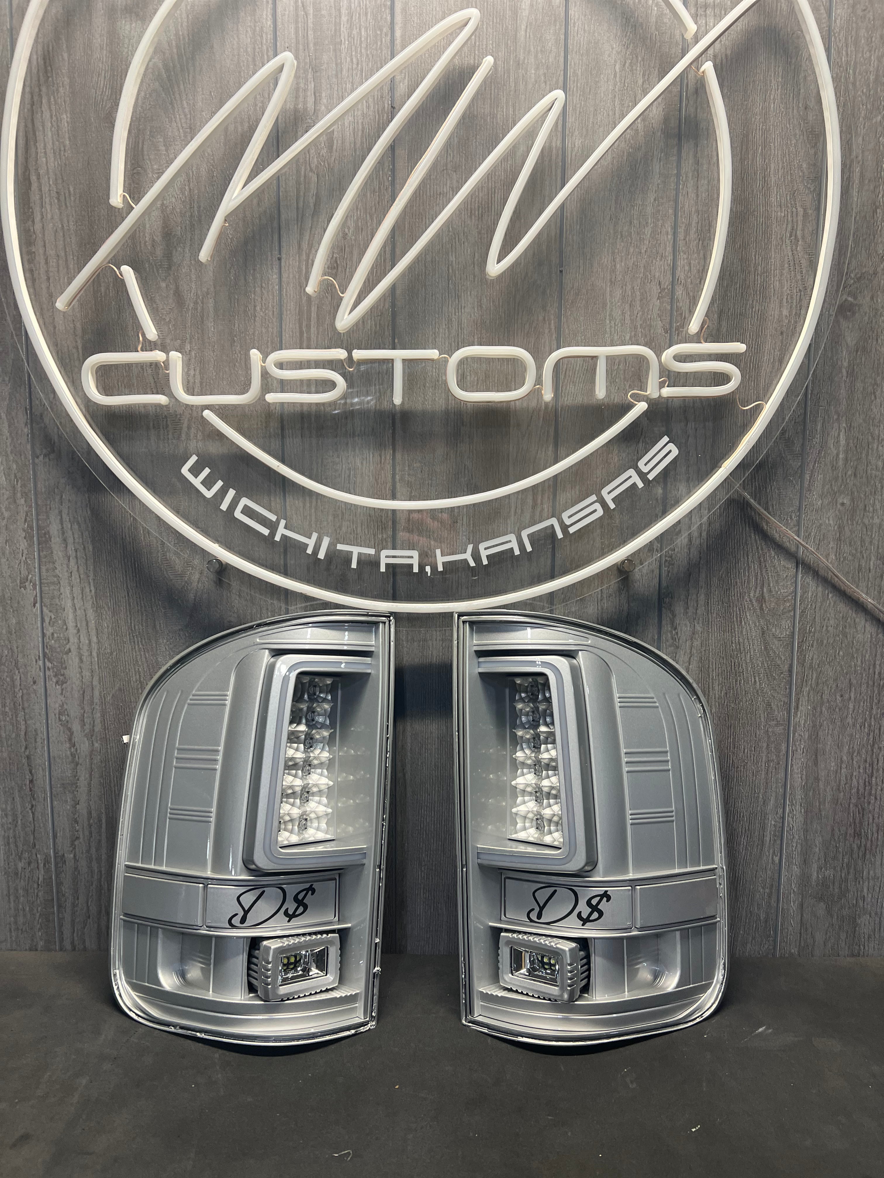 2007-13 CHEVROLET SILVERADO C BAR TAIL LIGHTS