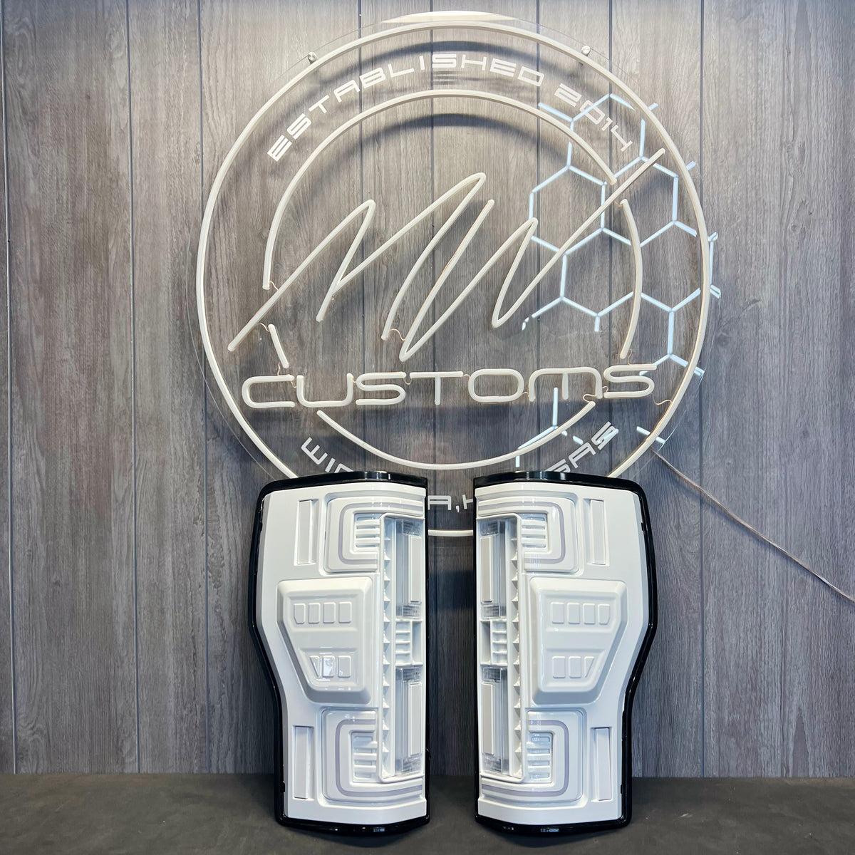 PRE BUILT 2020-22 FORD SUPER DUTY TAIL LIGHTS – MwCustoms Inc.