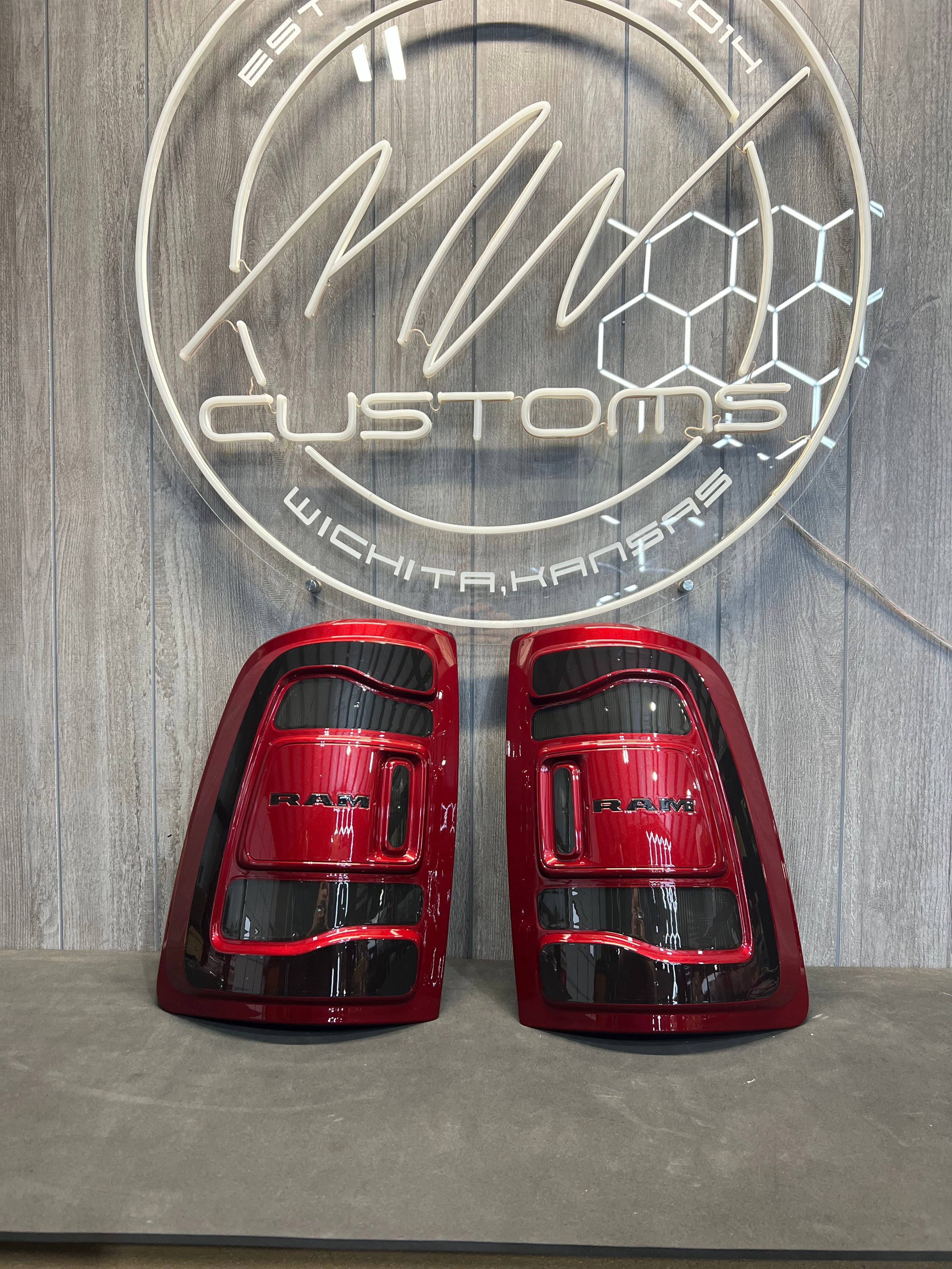 2019+ DODGE RAM 5TH GEN TAIL LIGHTS (ALSO FITS 4TH GEN TRUCKS)