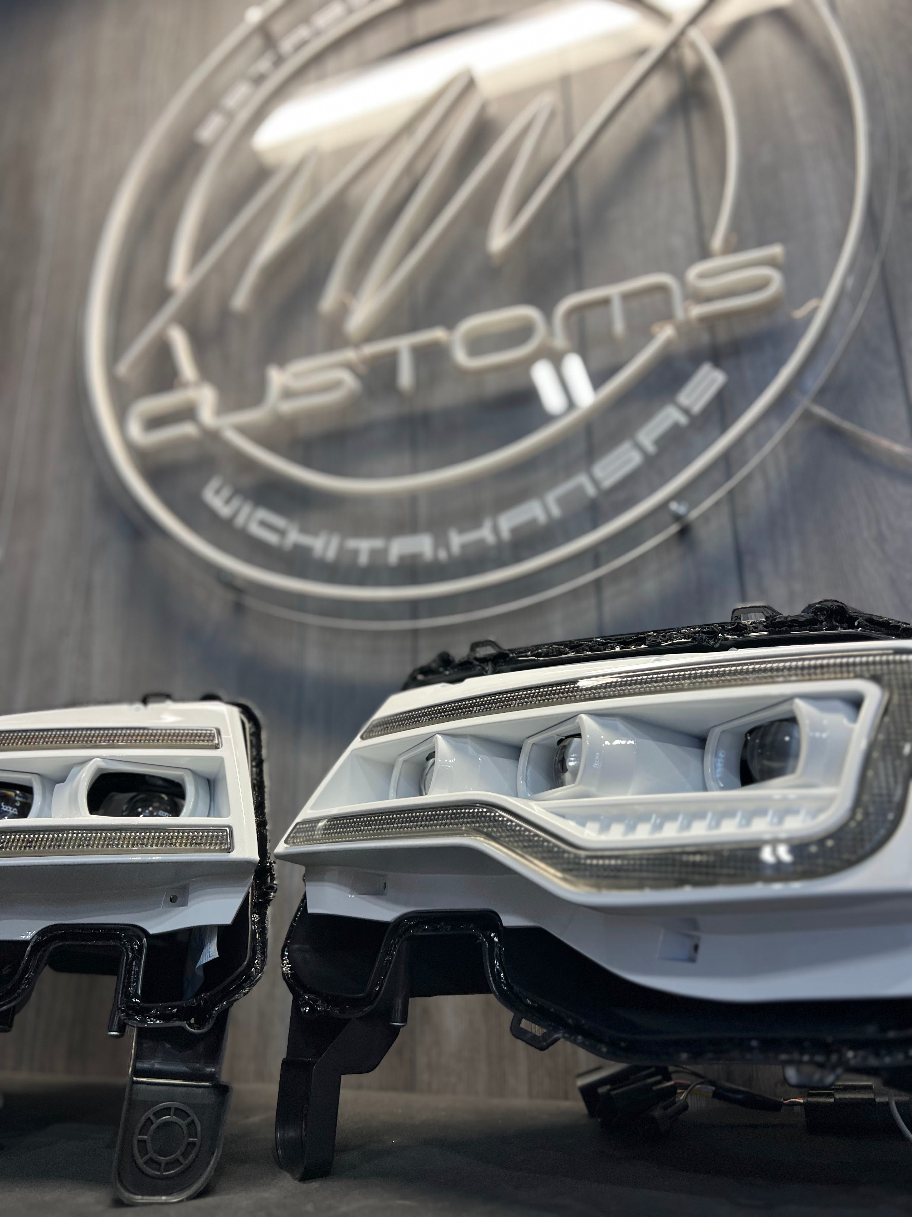 2014-2022 JEEP GRAND CHEROKEE MORIMOTO XB LED HEADLIGHTS